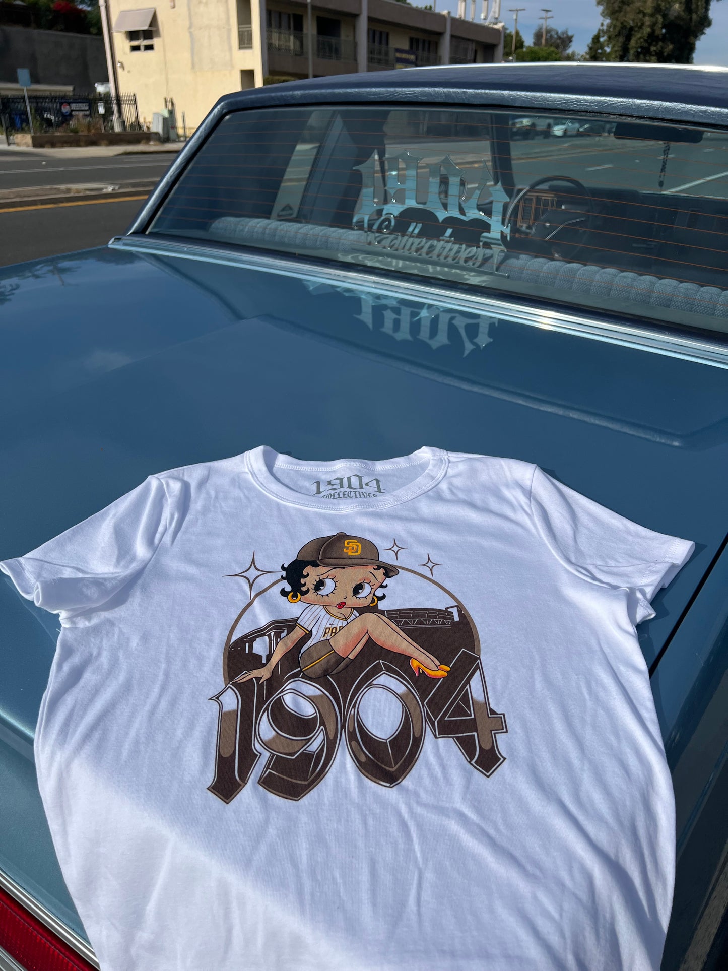 1904BETTY X PADRES