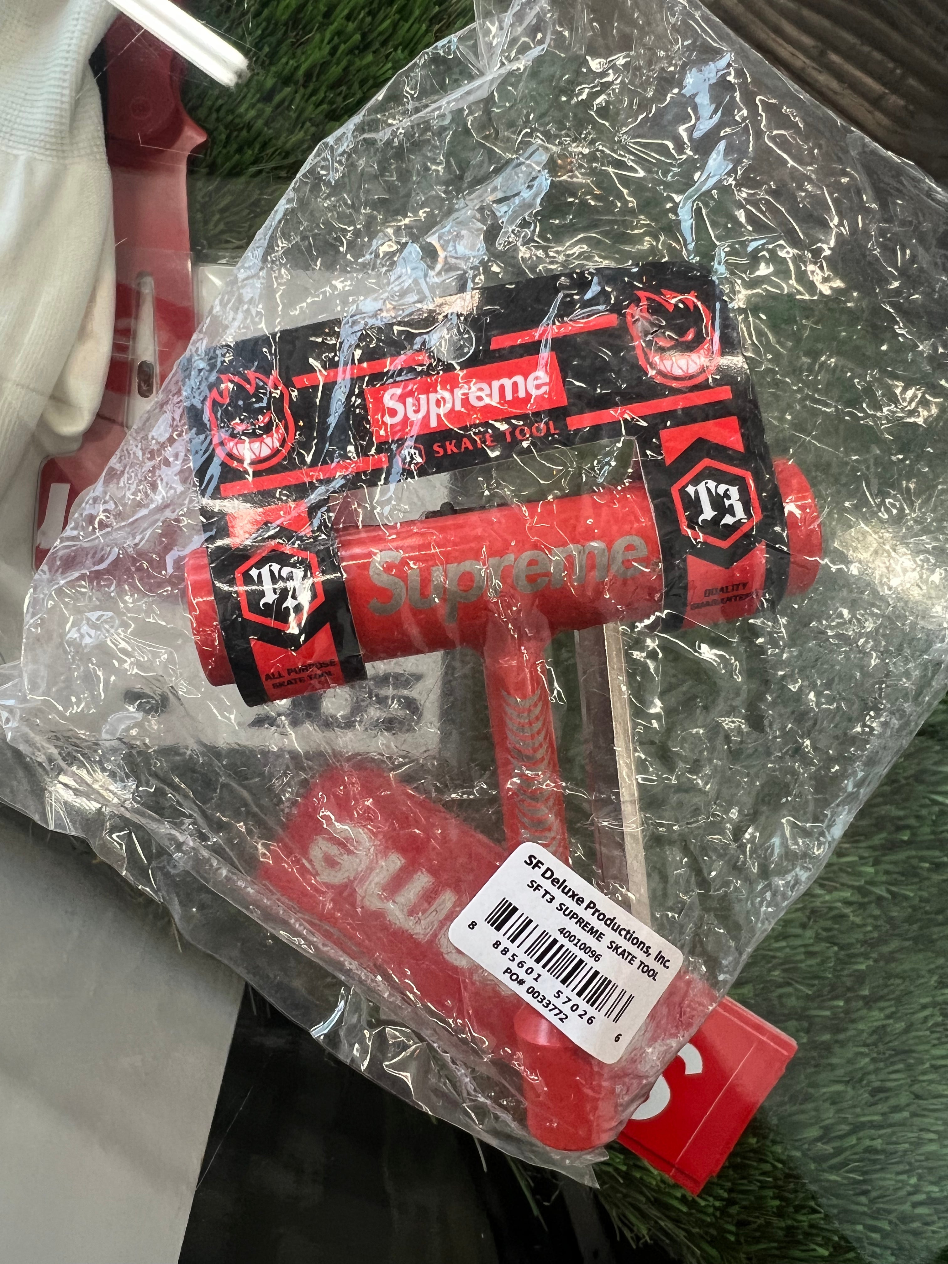 直売格安』 Supreme×SPITFIRE Skate Tool スケートツール スポーツ